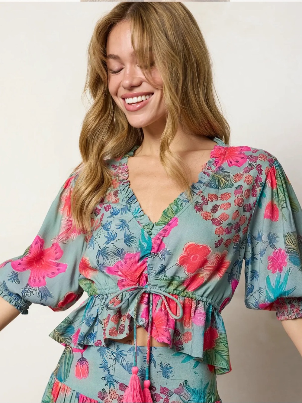 NATURAL LIFE Elisa Ruffle Tie Top Neon Tropical Floral Size XL NEW